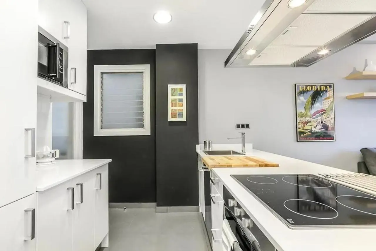 51Sam1021 - Modern Apartment Near Montjuic Barcelona